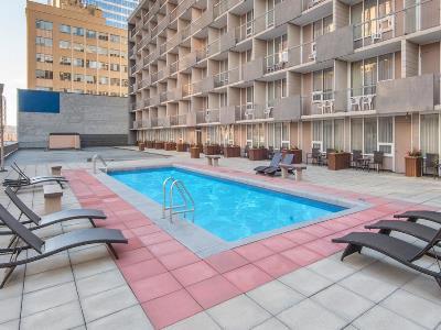 Ramada Plaza By Wyndham Downtown Hotel 3*