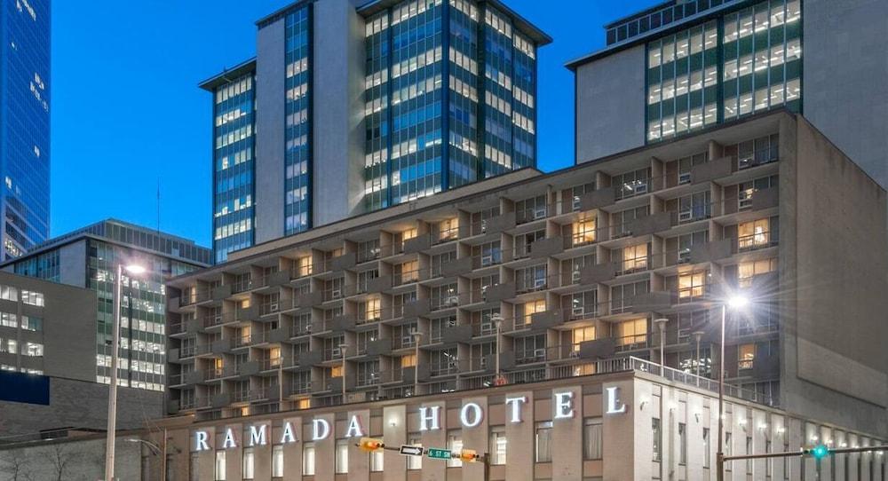 Ramada Plaza By Wyndham Downtown 3* Calgary