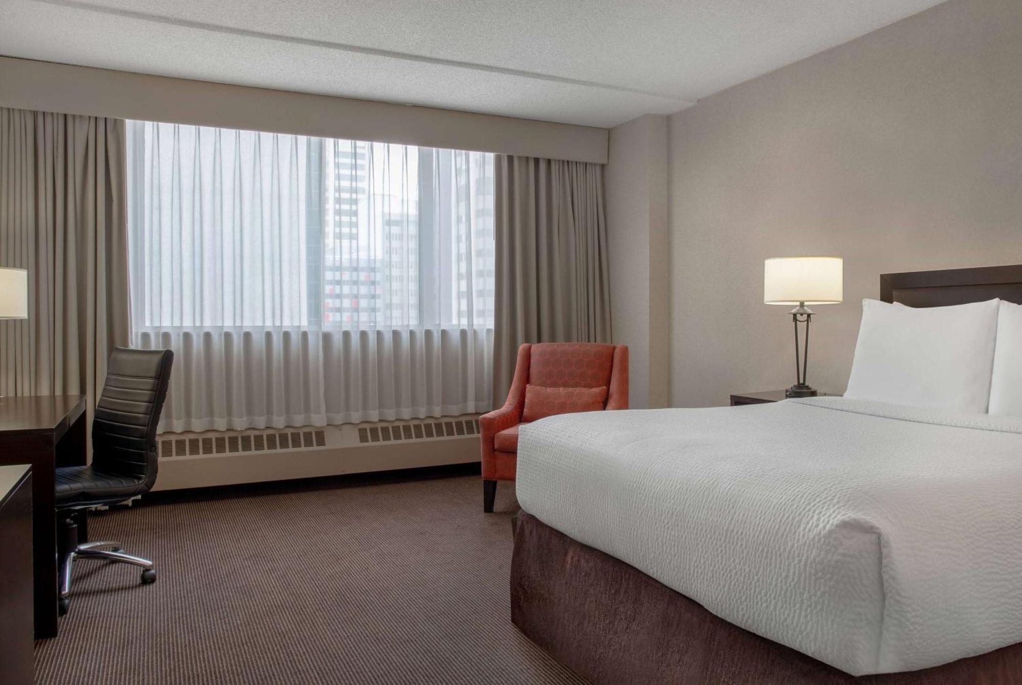 Ramada Plaza By Wyndham Downtown Hotel