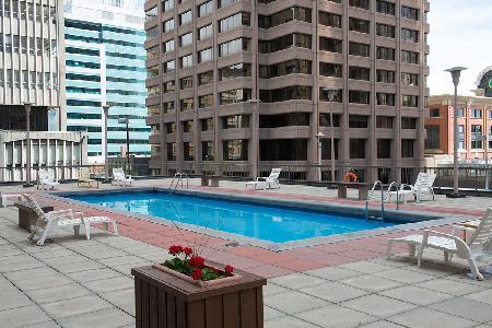 Ramada Plaza By Wyndham Downtown Hotel