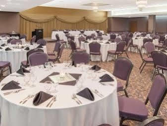 Ramada Plaza By Wyndham Downtown