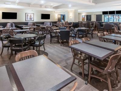 Hotel Ramada Plaza By Wyndham Downtown
