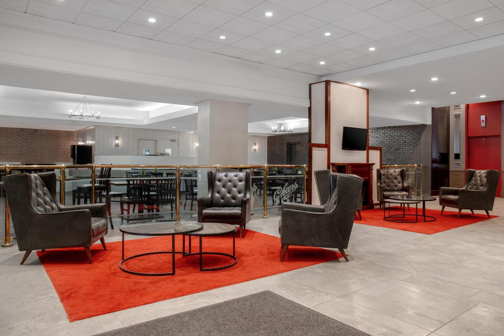 Hotel Ramada Plaza By Wyndham Downtown